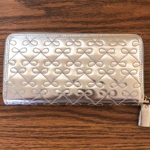 Anya Hindmarch Silver Metallic Leather Wallet NEW